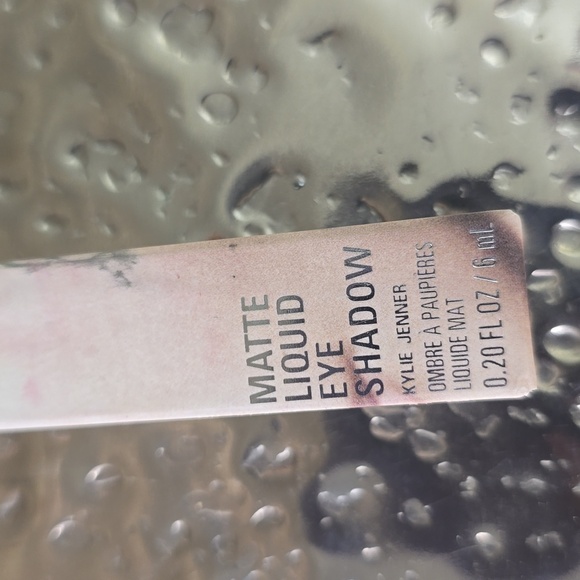 Kylie Cosmetics Liquid Matte Eyeshadow - On To The Next, NWT - Picture 2 of 3